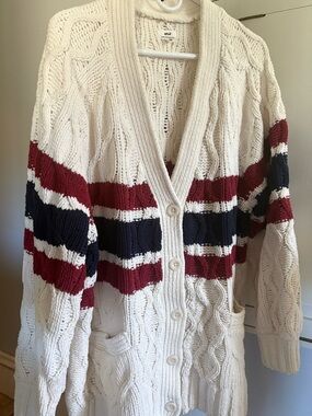 EUC XL Aerie OversizedAmericana Cream, blue and red cable knit cardigan